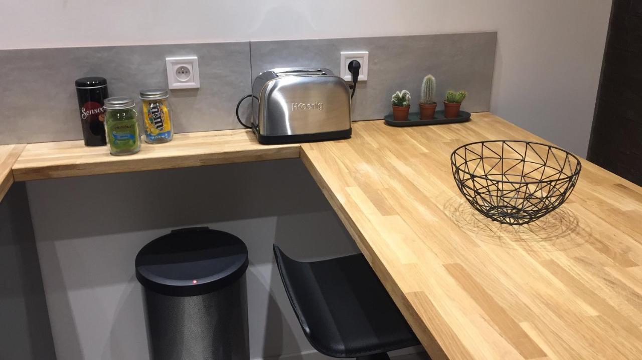 Chaleureux Appartement Au Coeur Du Panier Marsella Exterior foto